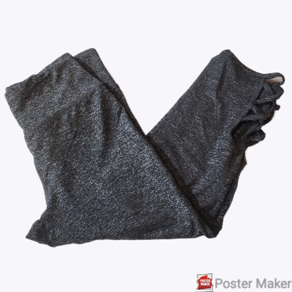 Gray Leggings with‎ Side Detail